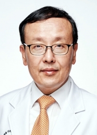 김정수 가톨릭의대 교수(의정부성모병원 유방갑상선외과)