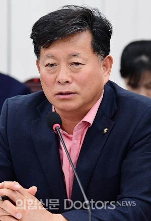 자유한국당 김명연 의원 ⓒ의협신문 김선경