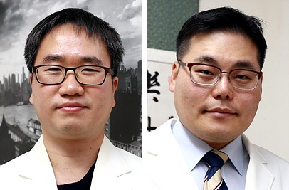 (왼쪽부터) 김종해 교수, 곽상규 교수.