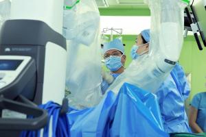 부산대병원, 전립선암 로봇·복강경 수술 1천례...동남권 최다