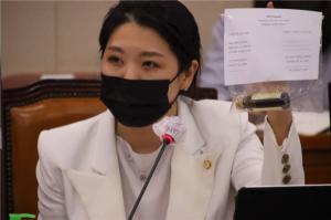 신현영 의원, 코로나백신 '오접종 방지안' 의료계 등에 전달