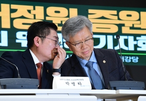 면허정지 통지받은 김택우·박명하 "위법부당, 끝까지 싸울 것"