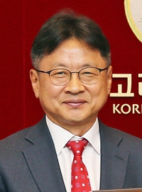 윤영욱 신임 고려의대 학장 겸 의학전문대학원장