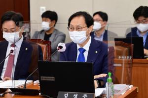 국감 김성주 의원 "간병비 부담 줄이려면 간호간병통합서비스 활성화해야"